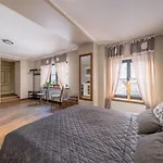 Apartament Enjoy Old Town Vibes In 1716 Laipu With 4 Stylish And 1 Penthouse