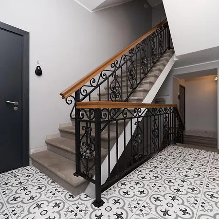 Enjoy Old Town Vibes In 1716 Laipu With 4 Stylish And 1 Penthouse