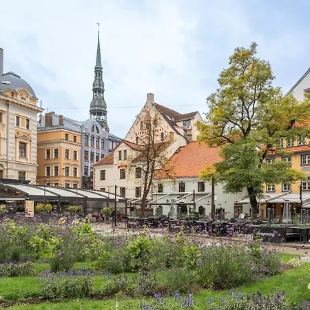 Enjoy Old Town Vibes In 1716 Laipu With 4 Stylish And 1 Penthouse Apartamento Riga