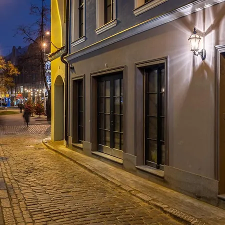 Enjoy Old Town Vibes In 1716 Laipu With 4 Stylish And 1 Penthouse * Riga