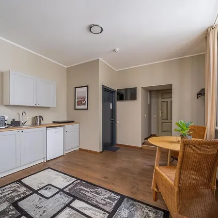 Enjoy Old Town Vibes In 1716 Laipu With 4 Stylish And 1 Penthouse Dzīvoklis