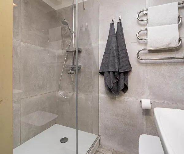 Enjoy Old Town Vibes In 1716 Laipu With 4 Stylish And 1 Penthouse