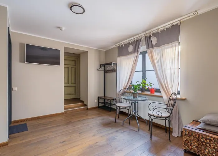 Enjoy Old Town Vibes In 1716 Laipu With 4 Stylish And 1 Penthouse