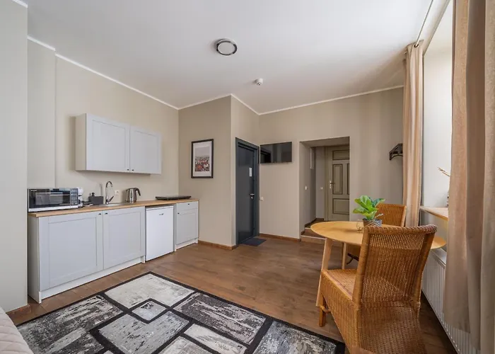 Enjoy Old Town Vibes In 1716 Laipu With 4 Stylish And 1 Penthouse Διαμέρισμα