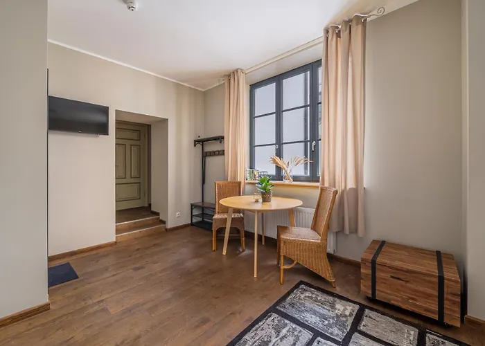 Enjoy Old Town Vibes In 1716 Laipu With 4 Stylish And 1 Penthouse Ρίγα